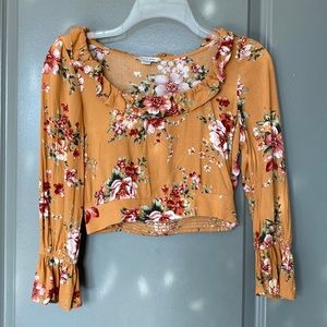 American Eagle Floral Crop Top